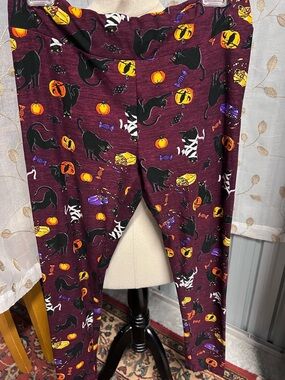 Adult Halloween Print Leggings - Purple